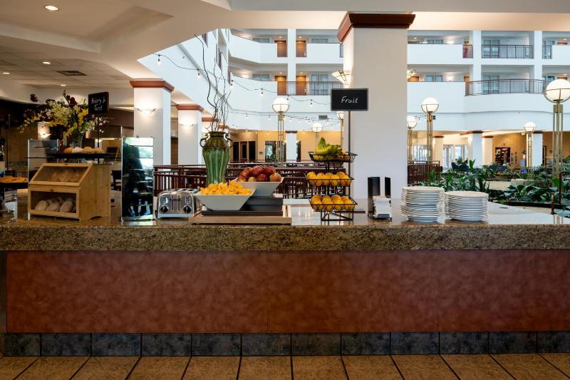 Embassy Suites by Hilton Portland Airport - image 35