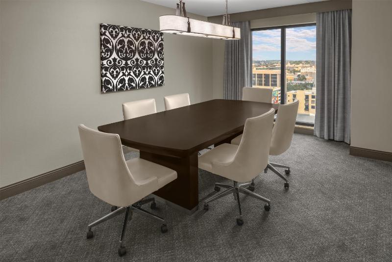Embassy Suites By Hilton San Antonio Riverwalk-Downtown - image 28