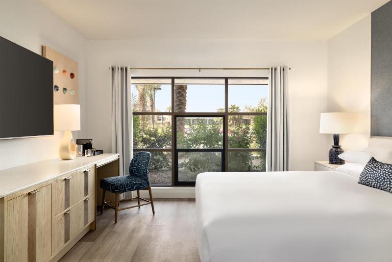 Hilton Scottsdale Resort & Villas - image 36