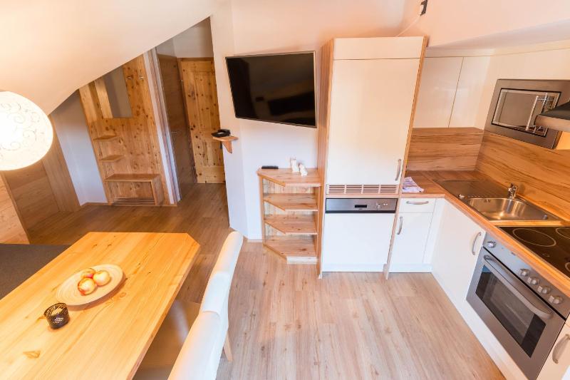 Two-Bedroom Apartment (5 Adults) image 3