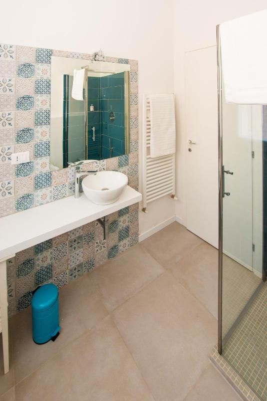 Deluxe Double Room image 2