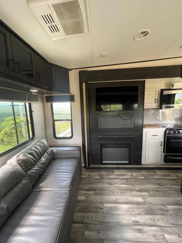 Camper VIP - image 6
