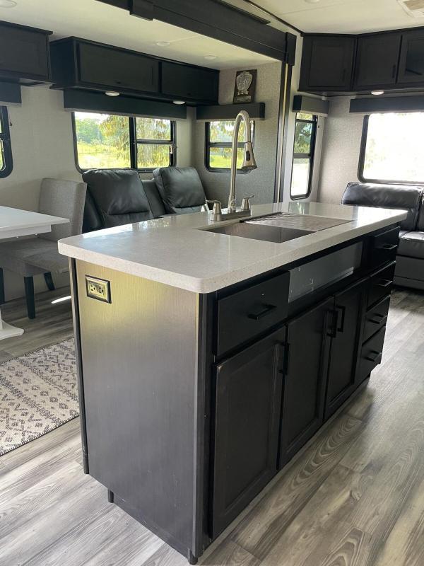 Camper VIP - image 7