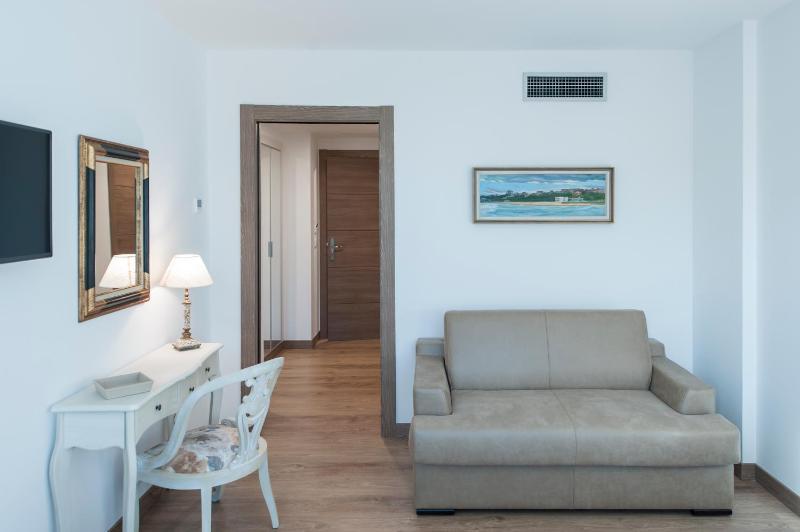 Suite Home Sardinero - image 13