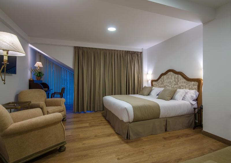 Suite Home Sardinero - image 35