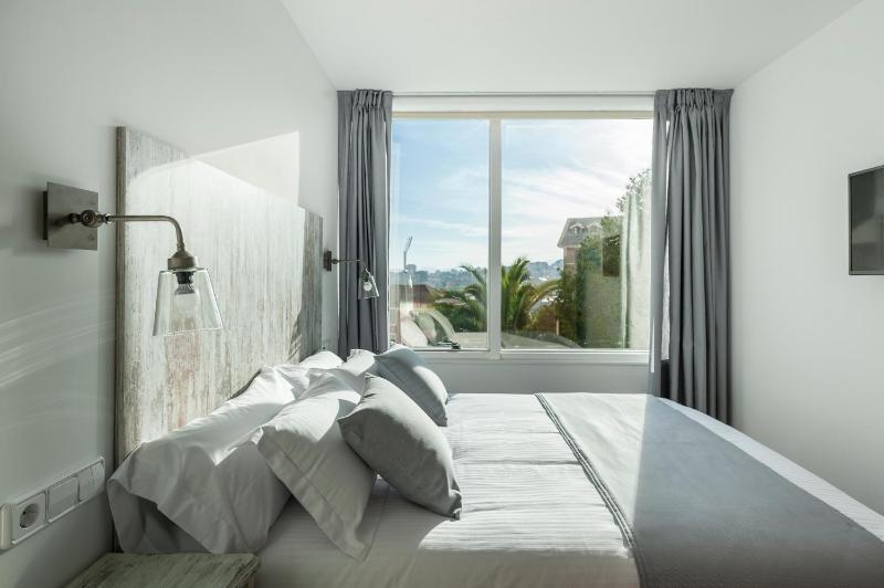 Suite Home Sardinero - image 37