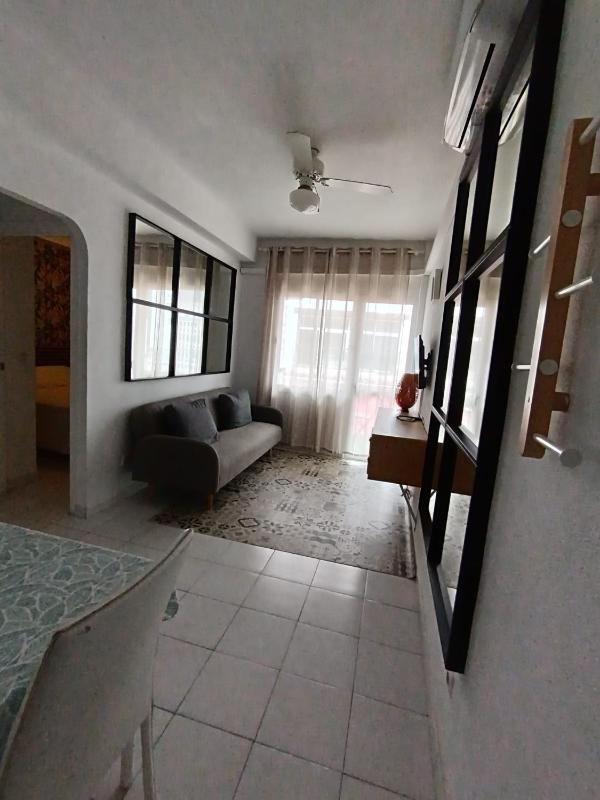 Bajondillo Beach Apartment By Torremolinos On-line - image 24