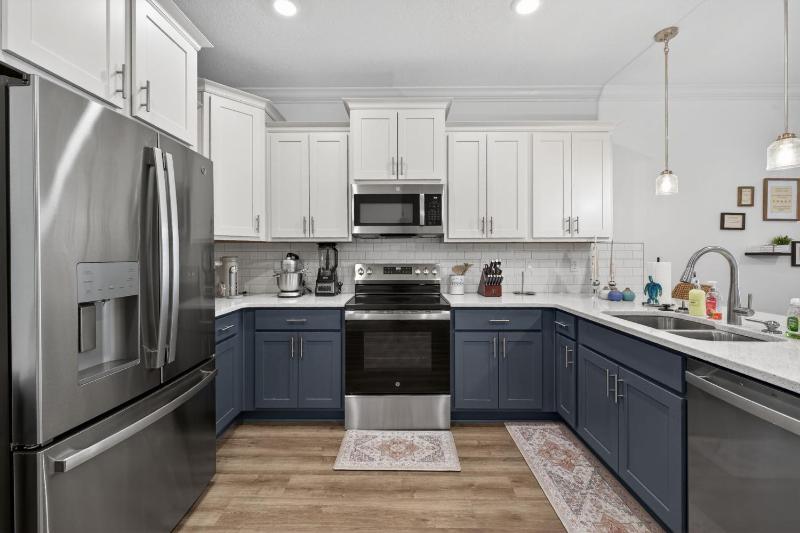 Bay Beach & Pool Access – Stylish Navarre Home - image 44