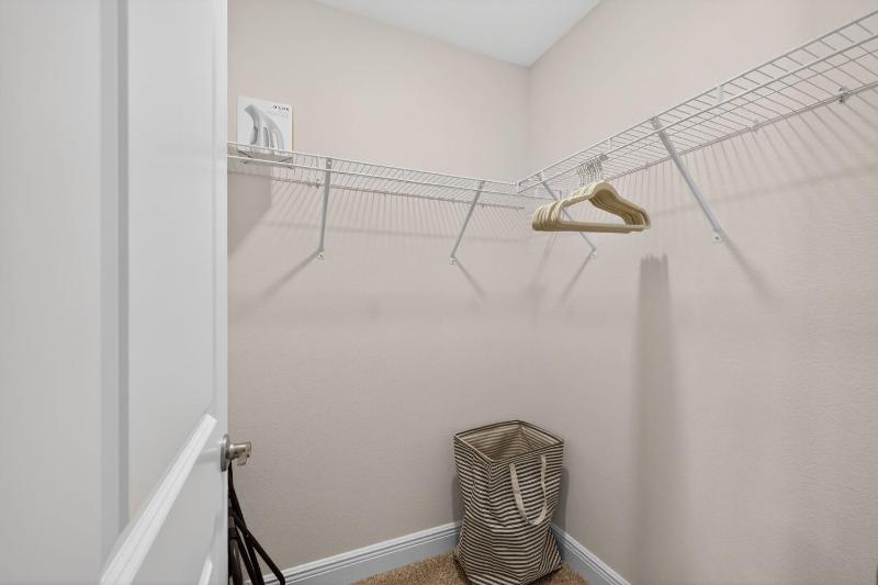 Bay Beach & Pool Access – Stylish Navarre Home - image 13