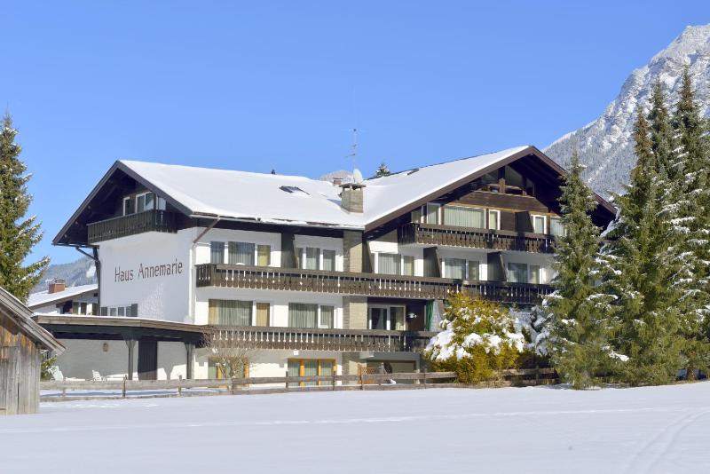 Alpenhof Apartments Oberstdorf - image 6