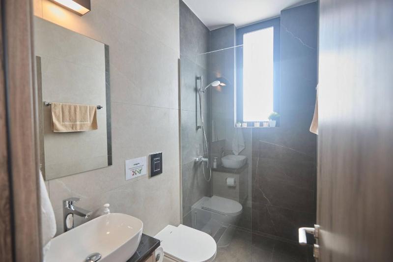 Brand New 4 bedroom villa in Protaras center - image 6