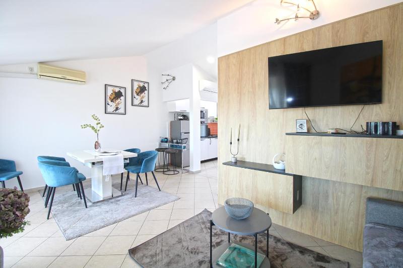 Apartments Tereza 1352 - image 31