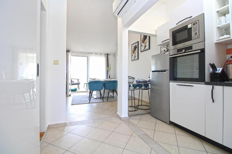 Apartments Tereza 1352 - image 34