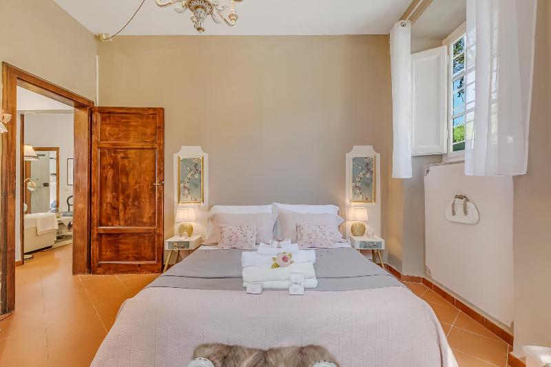 Villa Mon Paradis 15 |Garden Hot Tub Pet Friendly - image 28