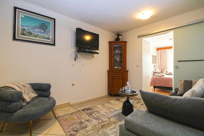 Apartments Tereza 1352 - image 24