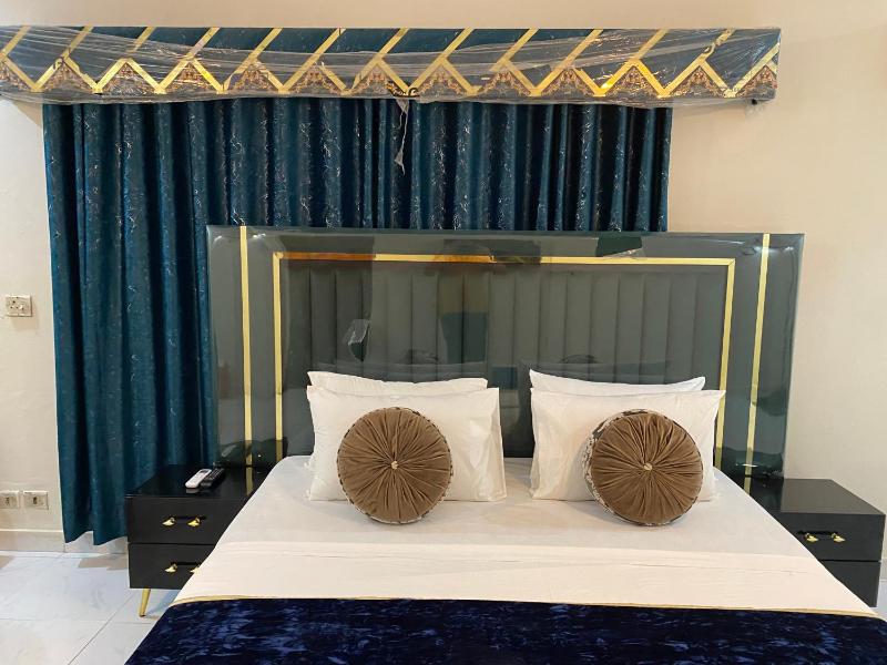 Lotus Residency DHA Guest House - image 13