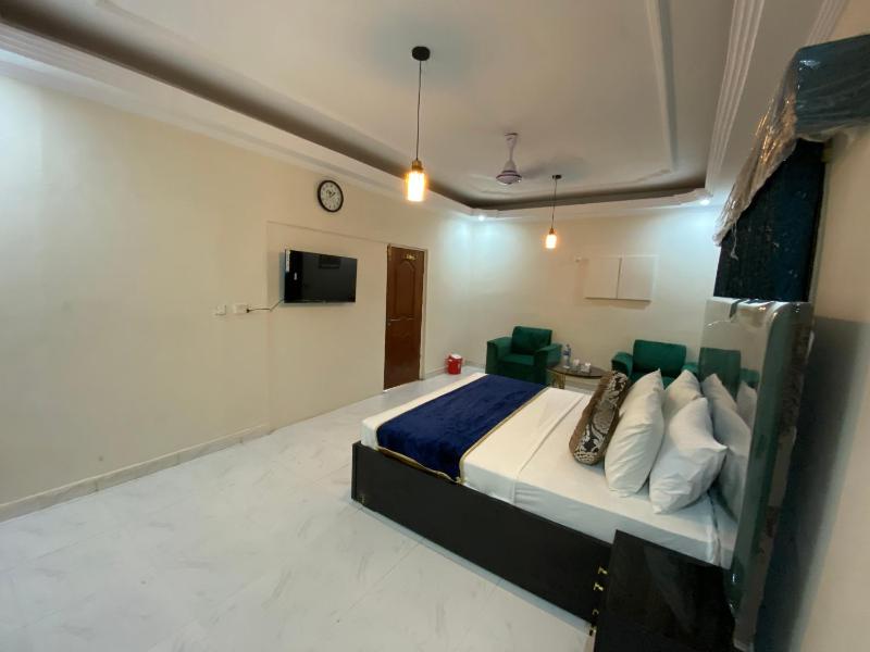 Lotus Residency DHA Guest House - image 7