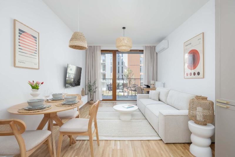 Unique Apartment with Air Conditioning and Underground Parking by Renters Prestige - image 11