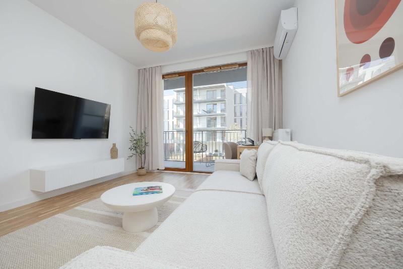 Unique Apartment with Air Conditioning and Underground Parking by Renters Prestige - image 5