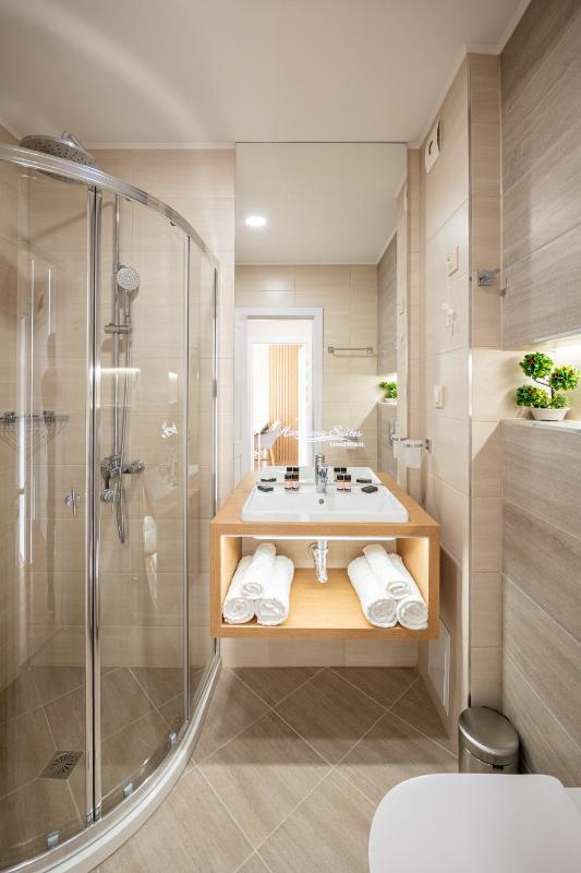 Harmony Suites - Dream Island - image 44