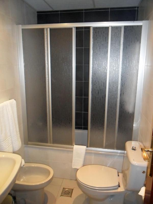 Superior Double Room with Balcony image 3