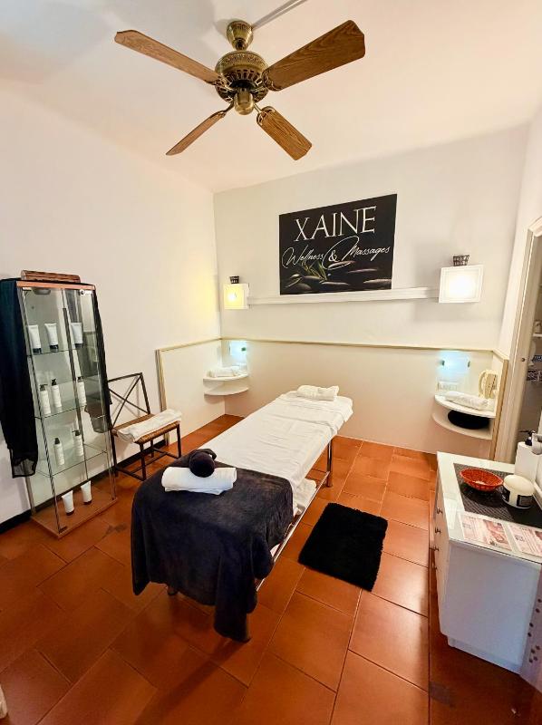 Hotel Xaine Park - image 8