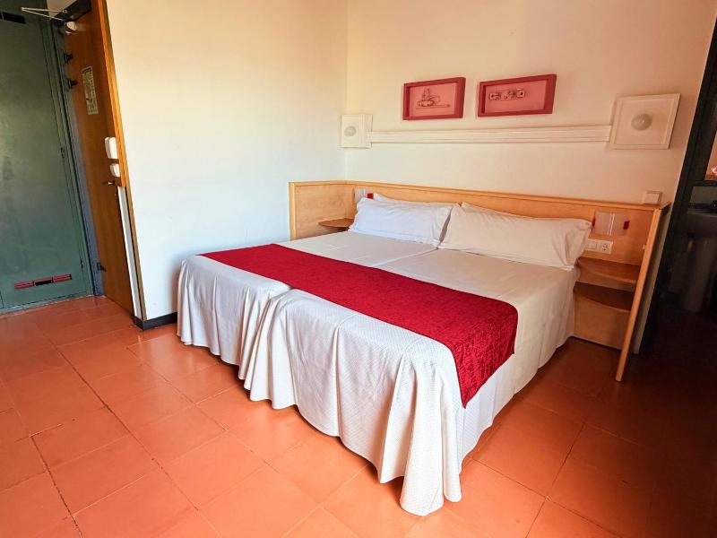 Hotel Xaine Park - image 38