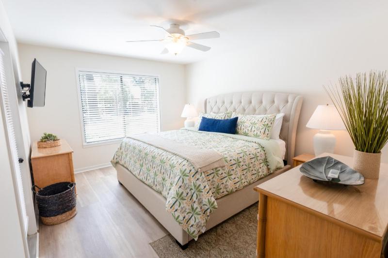 12C Richmond Park - Coastal Retreat only a 4-Min Walk to Beach condo - image 20