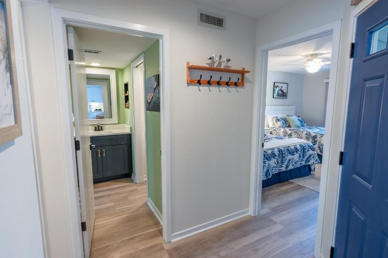 12C Richmond Park - Coastal Retreat only a 4-Min Walk to Beach condo - image 25