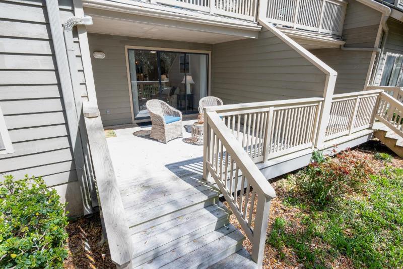 12C Richmond Park - Coastal Retreat only a 4-Min Walk to Beach condo - image 12