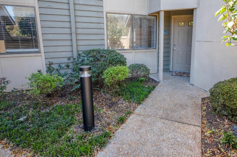 12C Richmond Park - Coastal Retreat only a 4-Min Walk to Beach condo - image 10