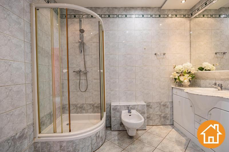 Apartamenty Chrobry z parkingiem w cenie - visitopl - image 21