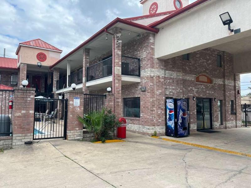 FairBridge Inn & Suites near Riverwalk - Alamo - image 16