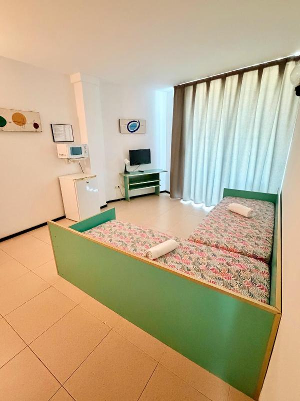 Apartments Lloret Sun - image 18