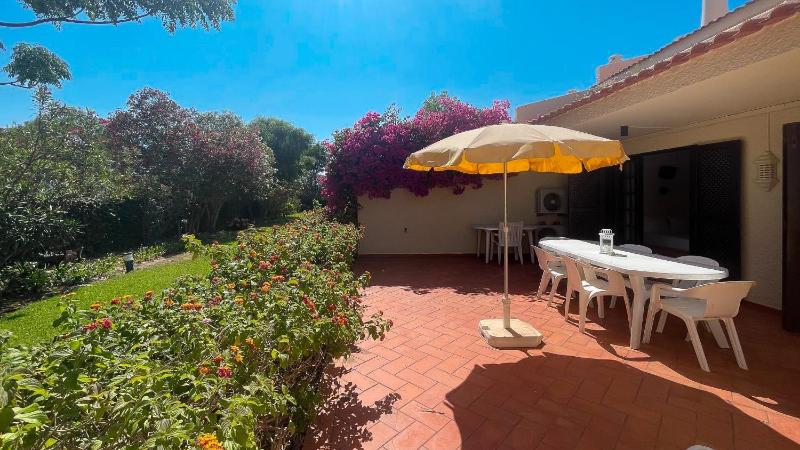 T2 Monte Sol HsRentals Vilamoura - image 28