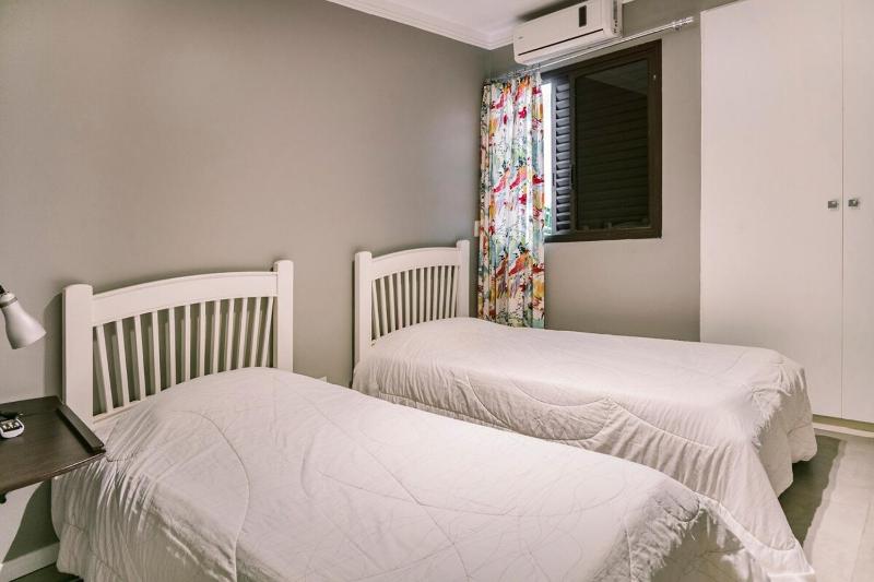Casa em Condomínio 4 dorm Praia da Enseada em Ubatuba - image 5