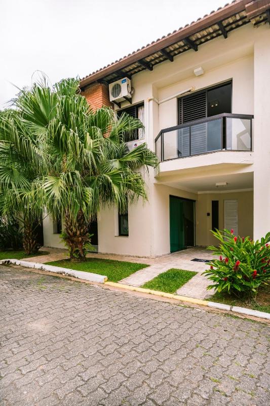 Casa em Condomínio 4 dorm Praia da Enseada em Ubatuba - image 12