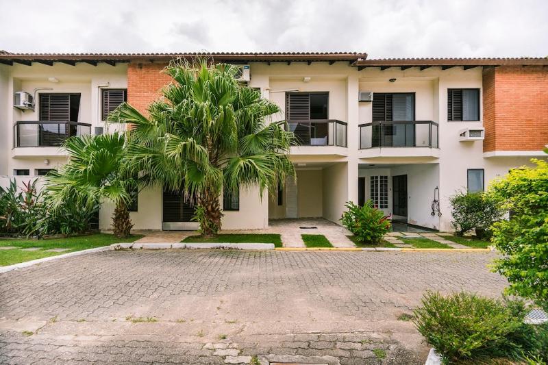 Casa em Condomínio 4 dorm Praia da Enseada em Ubatuba - image 16