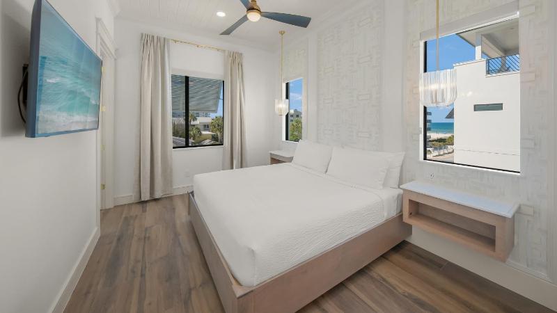 The Sun Deck - image 32