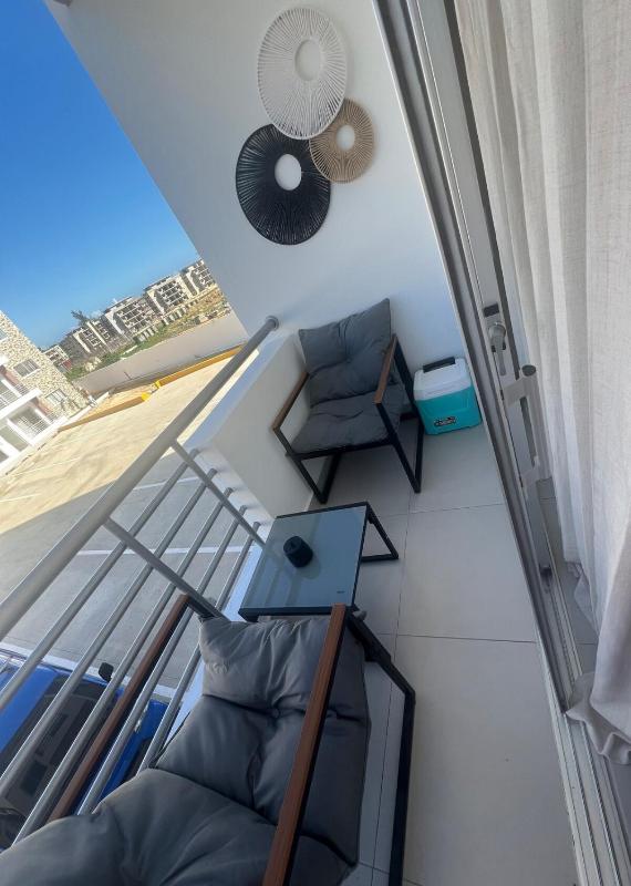 Minutes from beach and excursions! - image 7