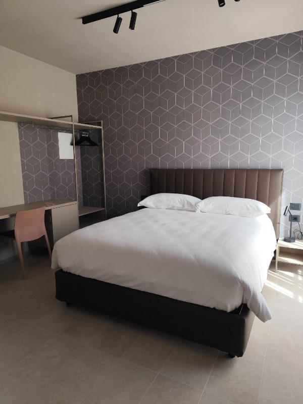 Hotel Costa Azzurra - image 11