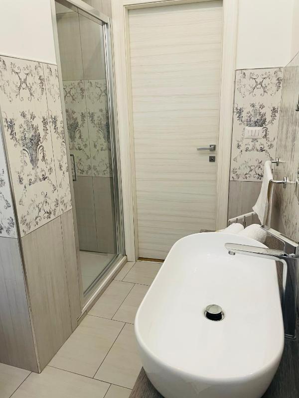 Lùrooms- Guesthouse in Noto - image 28