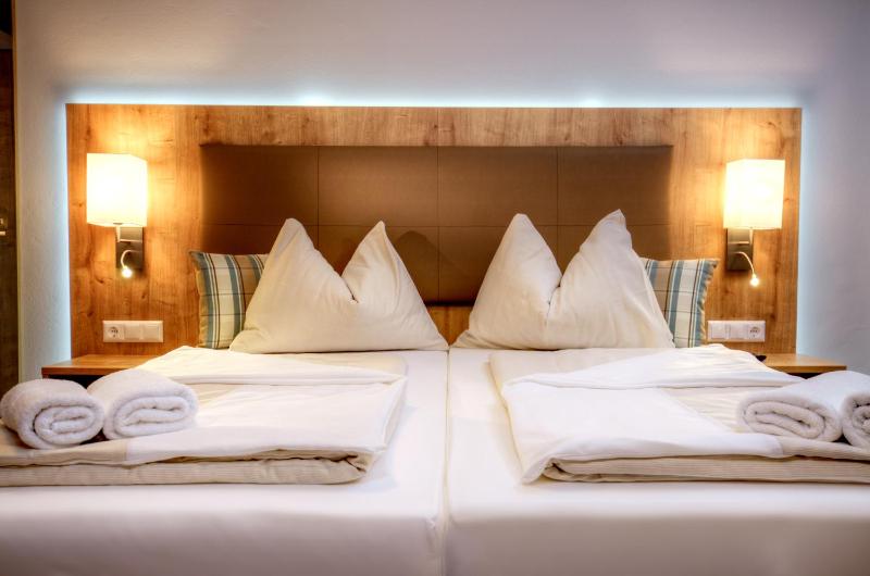Triple Room image 2