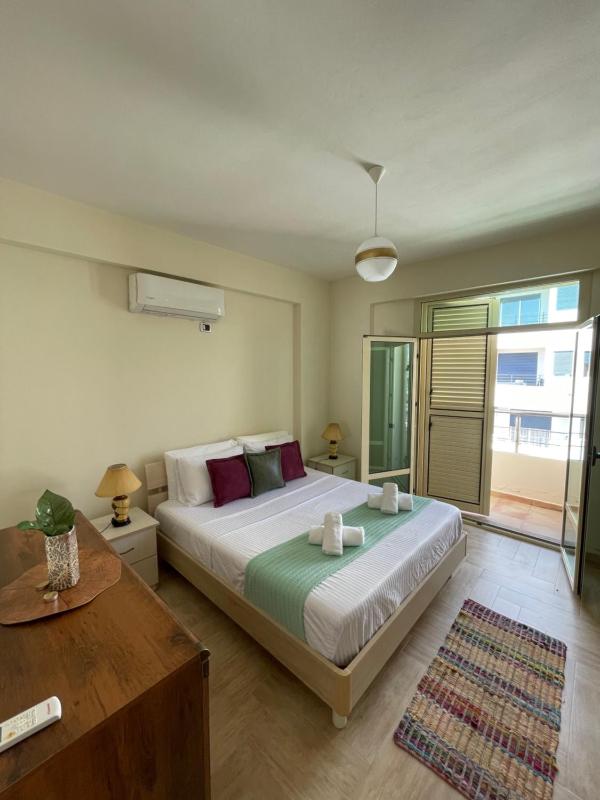 Vlore Seaview Penthouse - image 12