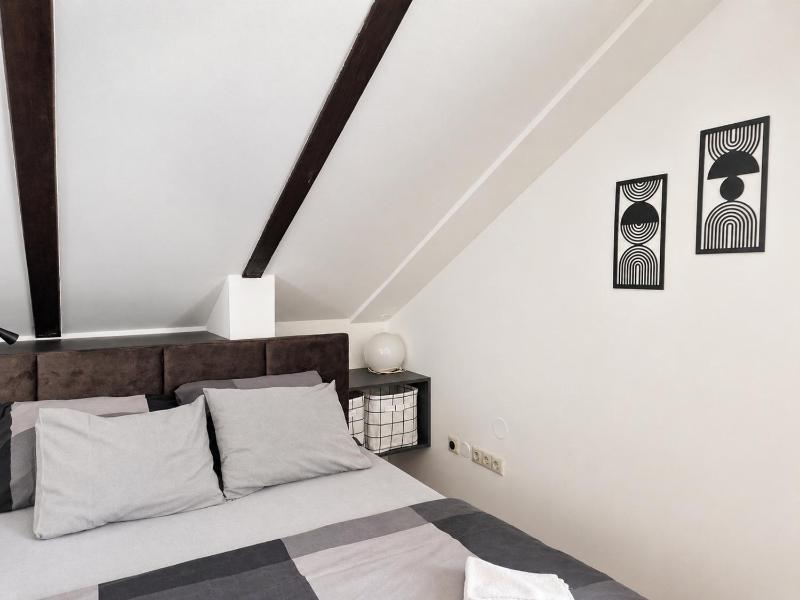 Renovated Apartments Skorin - image 20