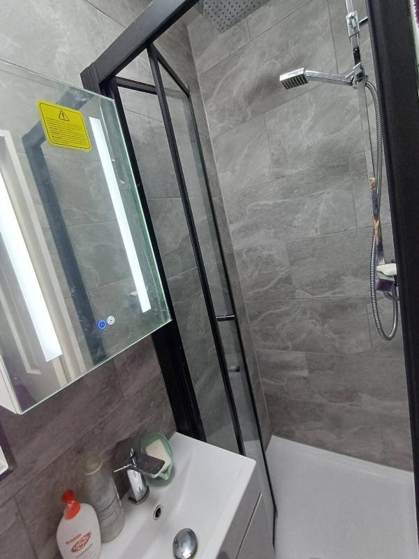 Furnished Spacious Double Room near CBS Arena M6 in CV6 4DF - image 25