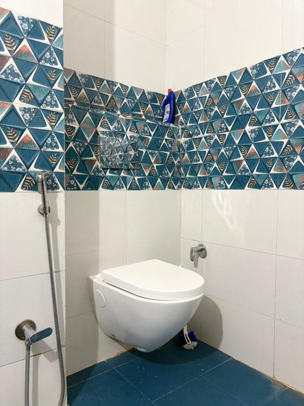 Entire Apartment in Upper Tapovan - image 15