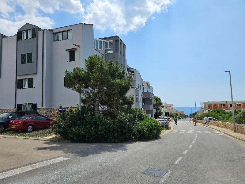 Sea HORIZON Apartments - image 12
