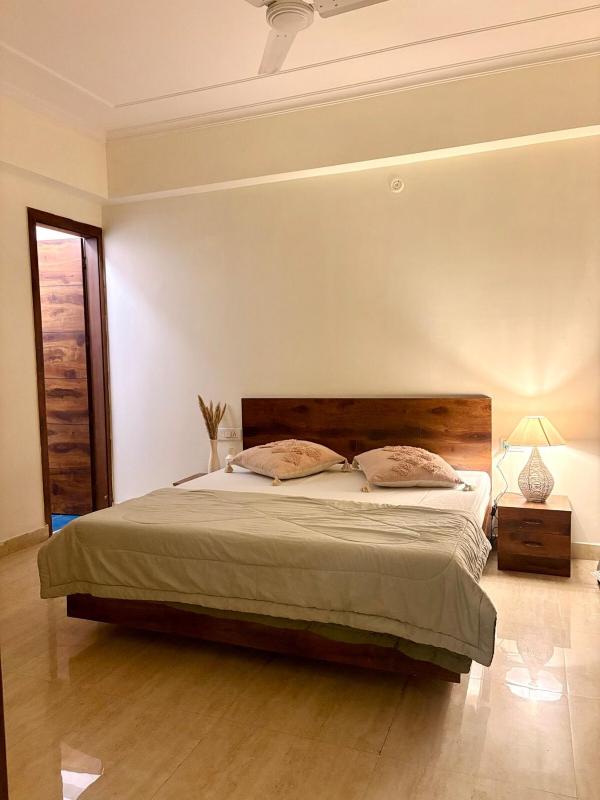 Retreat Stay AC 1BHK Walk to Ganga Upper Tapovan - image 9