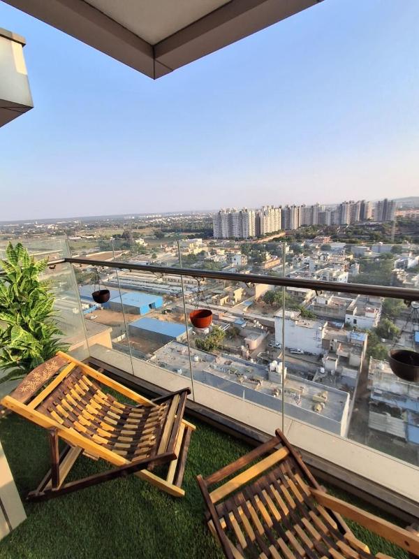 Nature Escape Jacuzzi Apartment - image 20